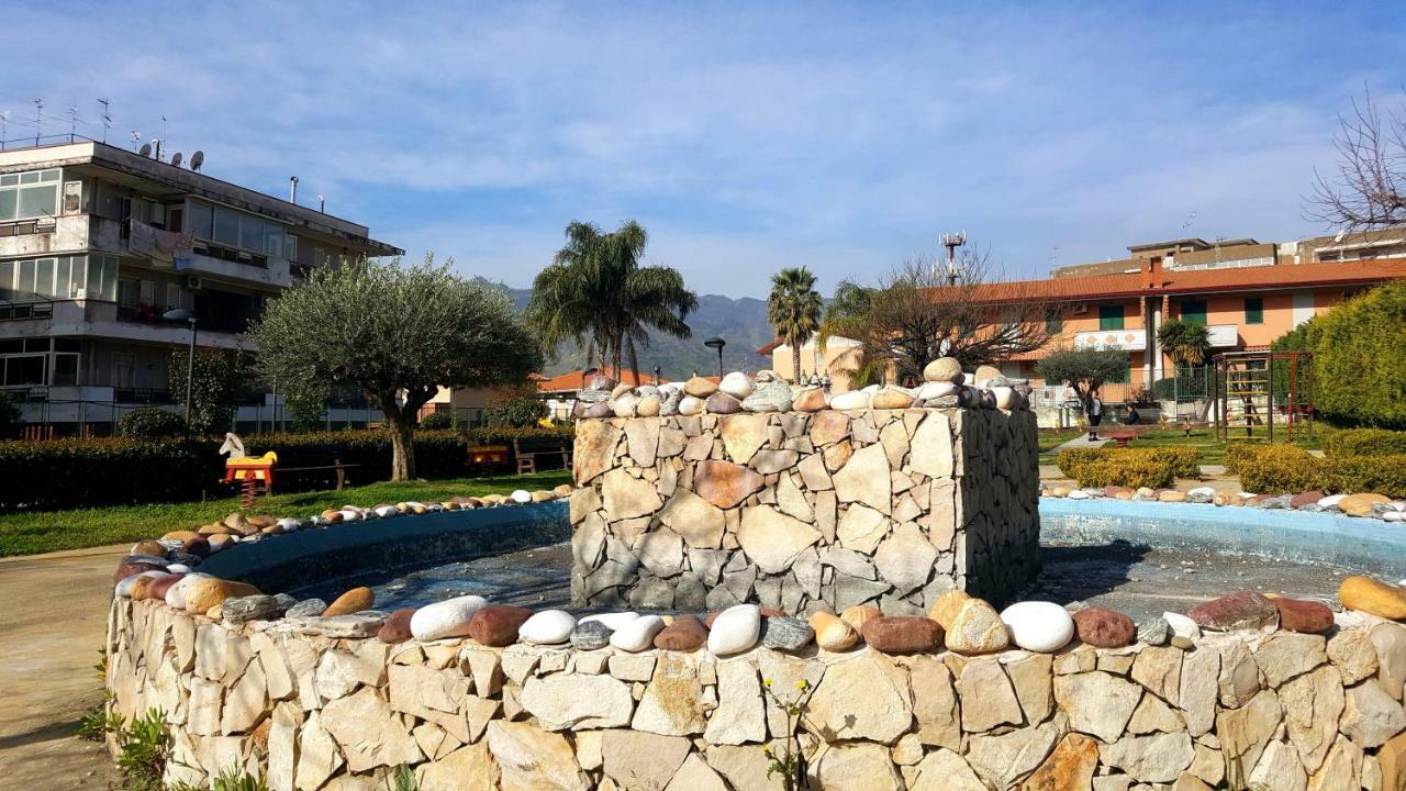 Loft Karol Taormina Apartment Gaggi Bagian luar foto