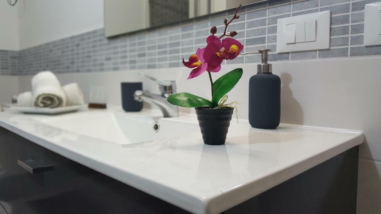 Loft Karol Taormina Apartment Gaggi Bagian luar foto